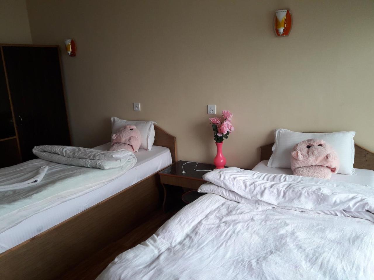 Hotel Greenland Nagarkot Buitenkant foto