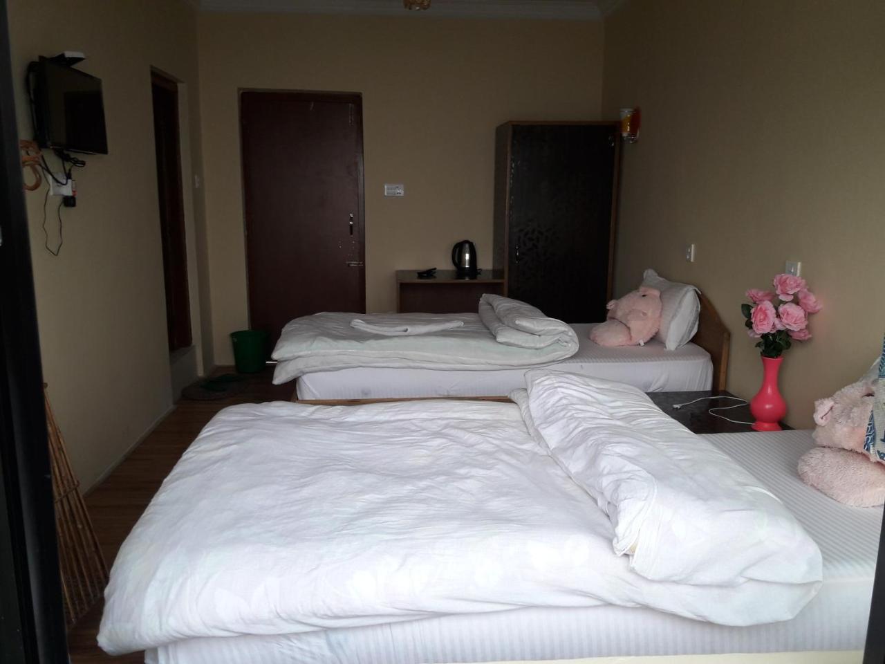 Hotel Greenland Nagarkot Buitenkant foto